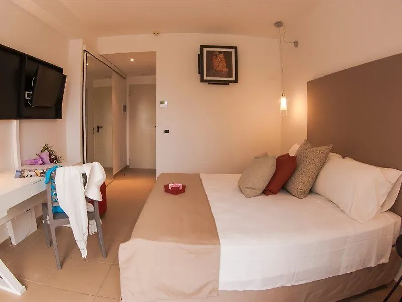 Hotel Futura Club Spiagge Bianche à Fontane Bianche 4*,